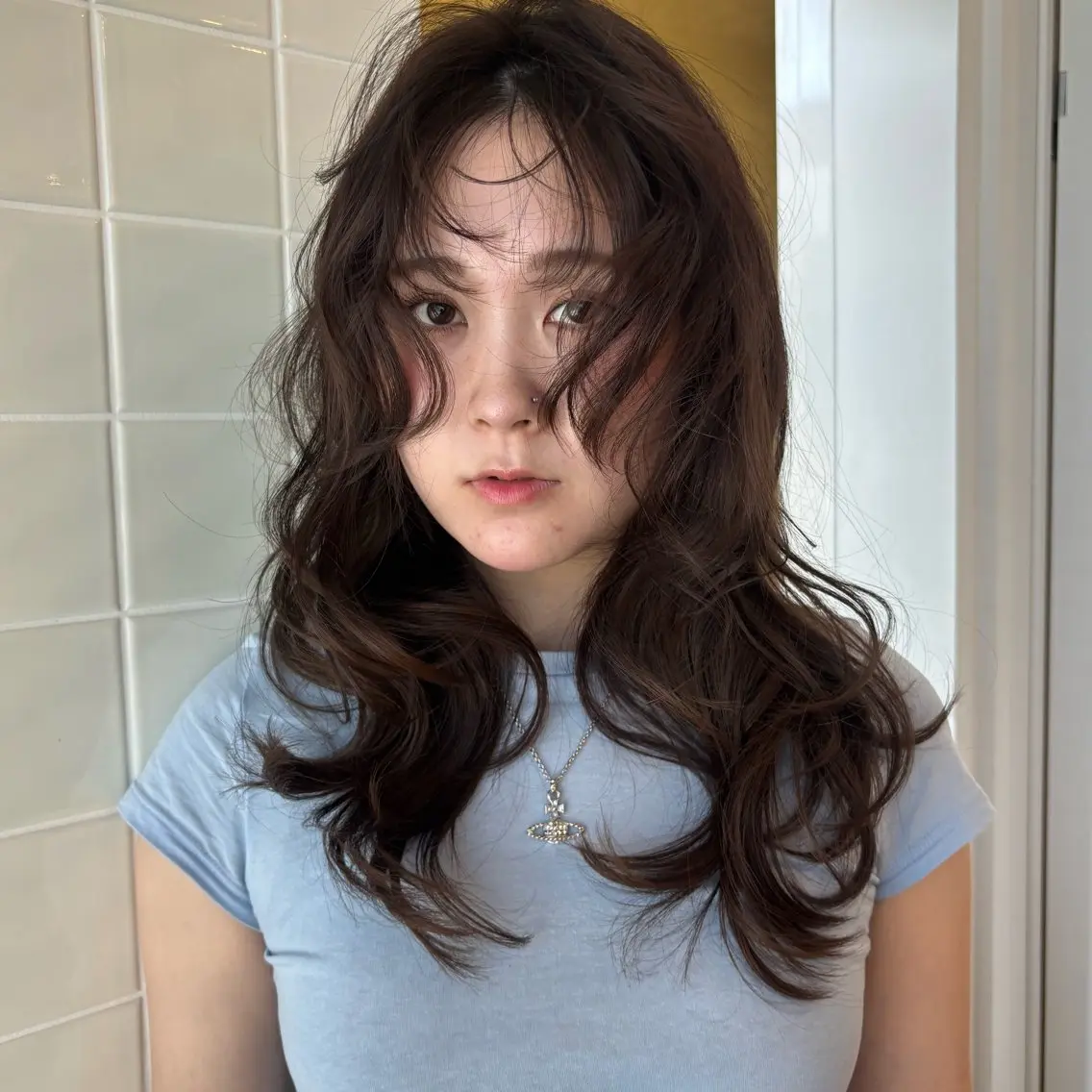 セミロング カラー パーマ ヘアカラー トリートメント 佐川 寧音　《パーマ》のヘアスタイル
