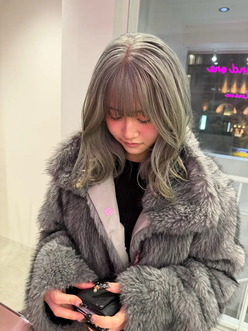 セミロング カラー レイヤー&カラー 人気美容師倉崎涼のヘアスタイル