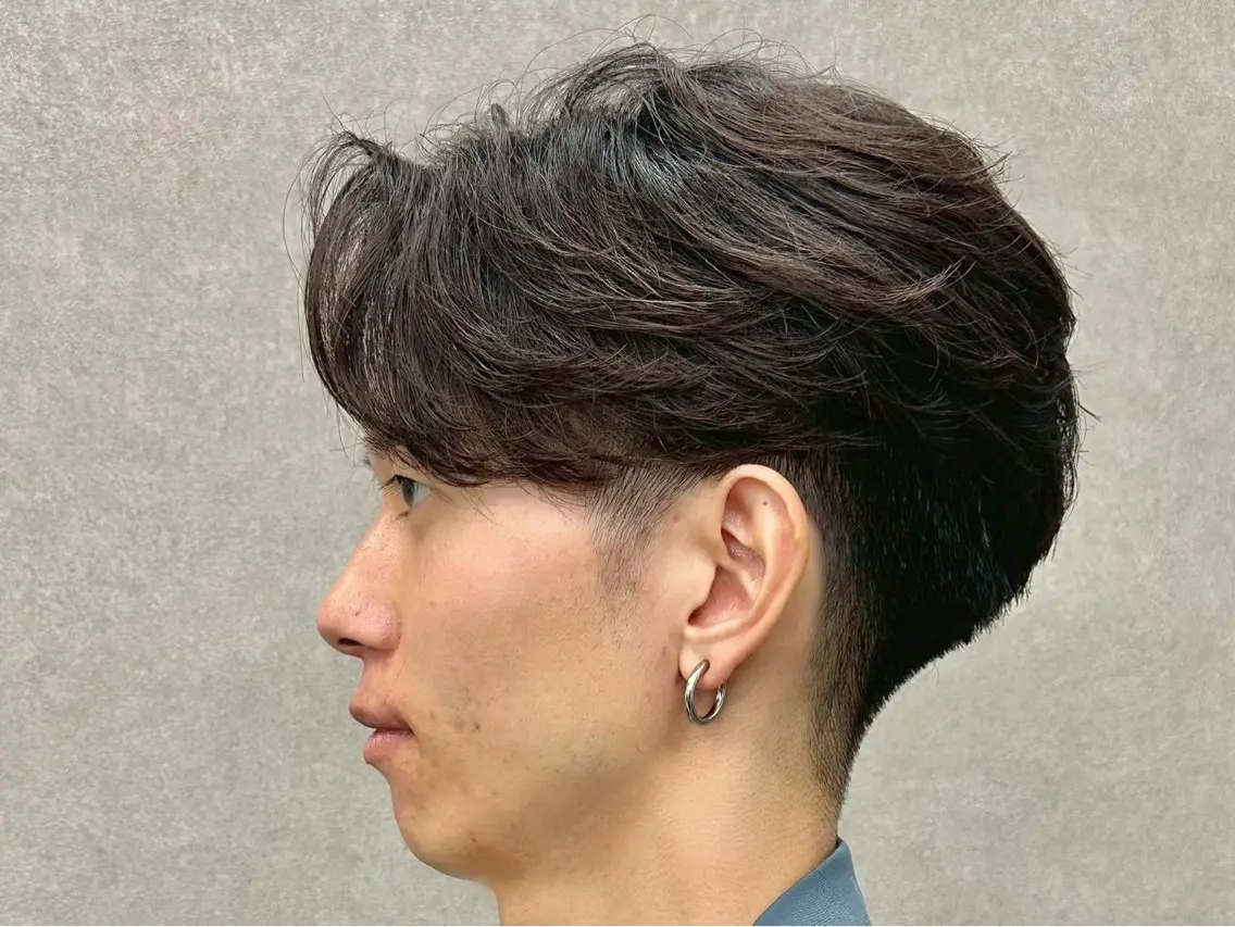 ショート センターパート 韓国ヘア・綾也のヘアスタイル