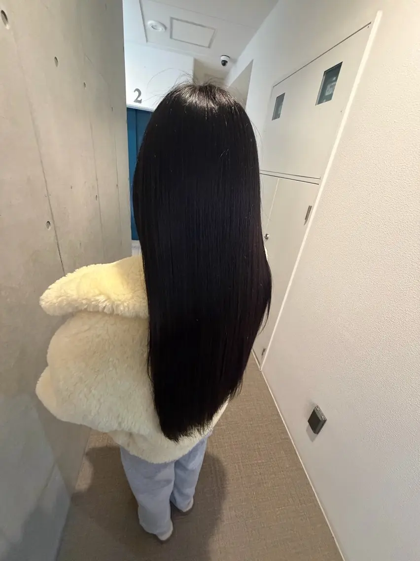 ロング カラー 黒髪 ブルーカラー ブルーブラック サエ💎横浜 カラーモデル募集中のヘアスタイル
