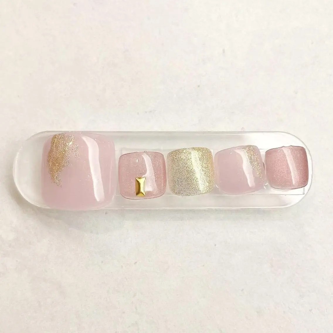 ネイル TiaryNail ERIKAのネイルデザイン