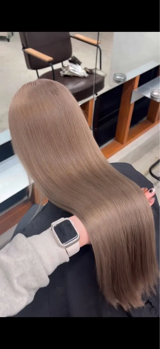 カラー ヘアカラー トリートメント 北川 茉奈のヘアスタイル