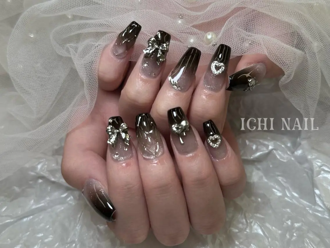 ネイル ハンドネイル 🧚🏻‍♀️ NOHA🎀のネイルデザイン