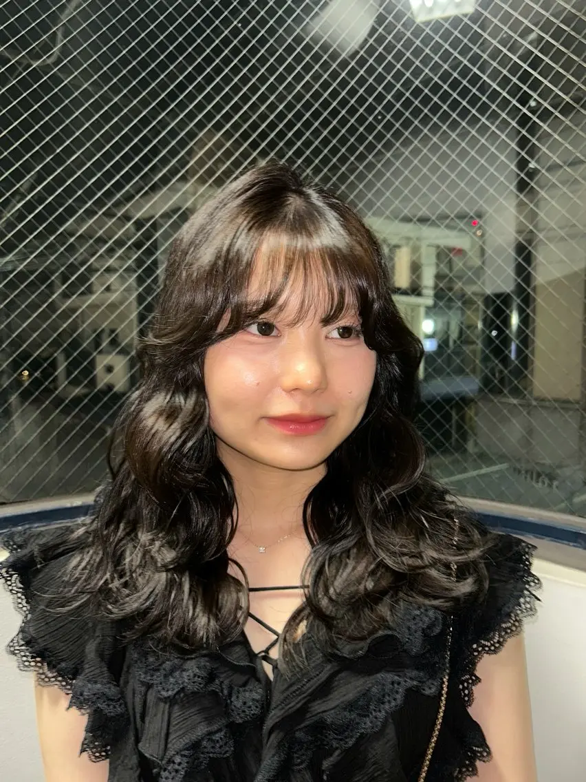 カラー グレージュ ラベンダーカラー ラベンダーグレージュ ラベンダーグレー あゆり /ハイトーンカラーのヘアスタイル