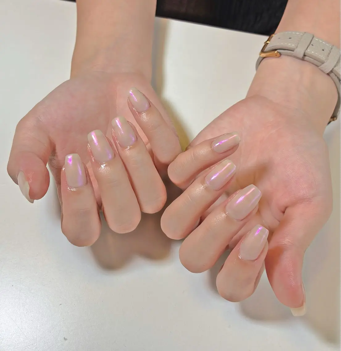 ネイル ミラーネイル ワンカラーネイル ピンク ハンドネイル ネイルサロン💎 Bibiのネイルデザイン