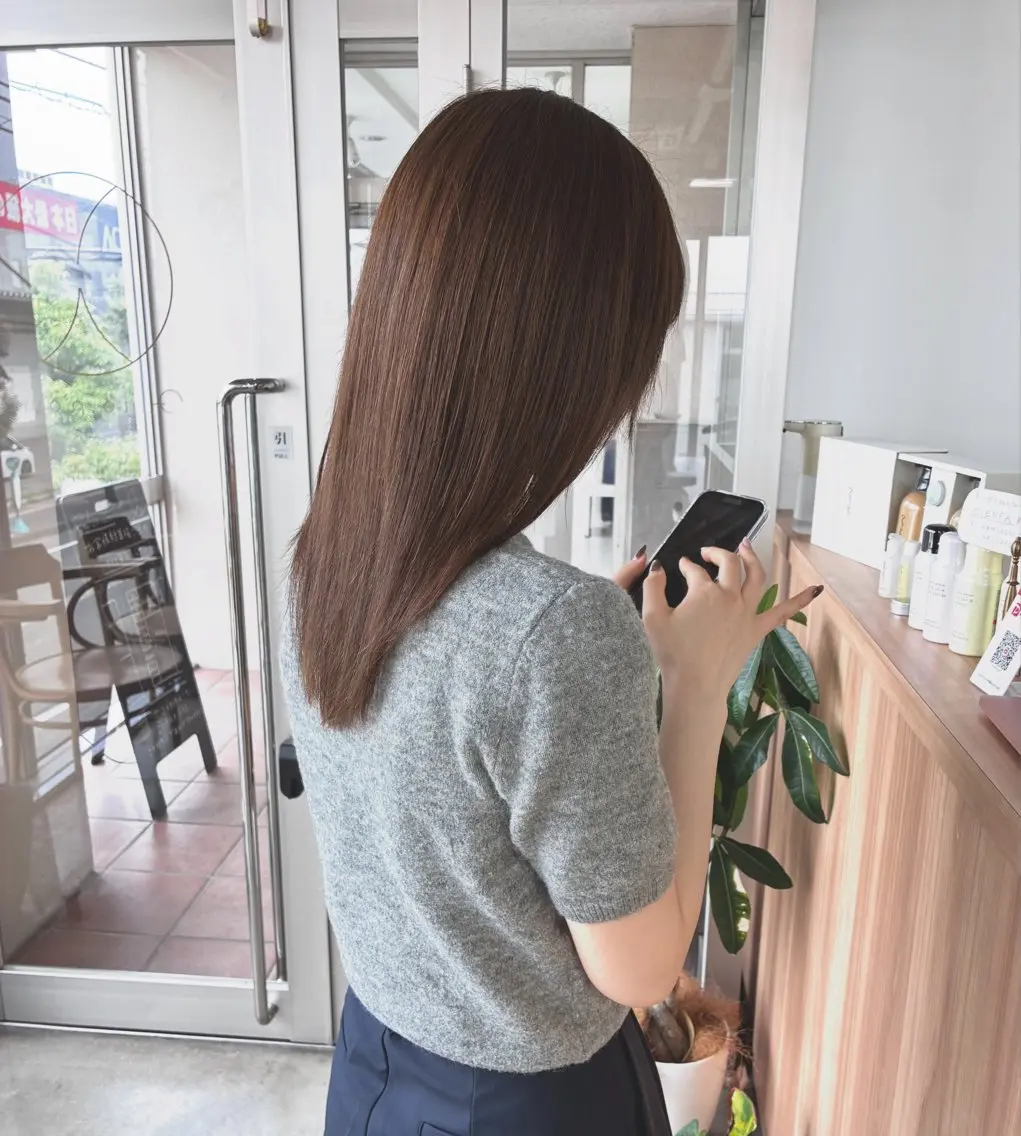 ミディアム カラー ヘアカラー 髪質改善が得意✨ 榎本亜衣のヘアスタイル