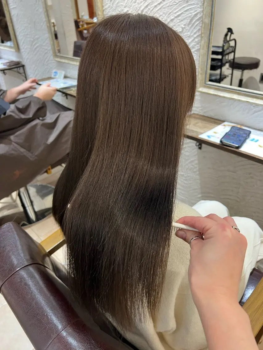 セミロング カラー 🥀韓国ヘア🥀 宮津真菜のヘアスタイル