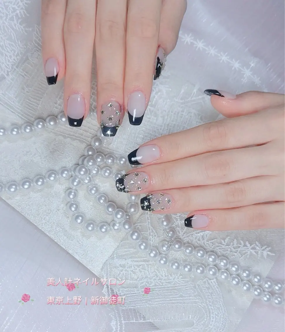 ネイル 長さ出し フレンチネイル ストーンネイル ハンドネイル 中山 美月のネイルデザイン