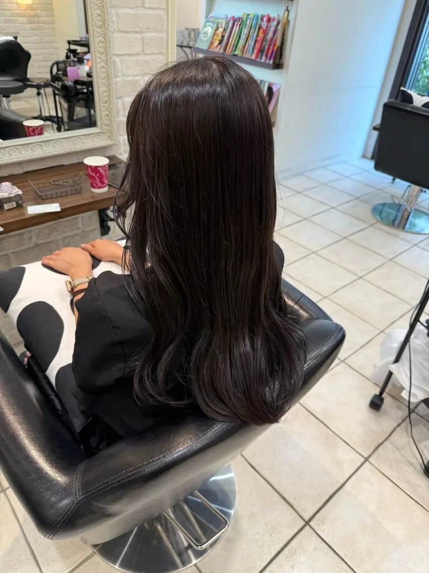 カラー グレージュ 🩵RIKO🩵 透明感カラー🫧のヘアスタイル