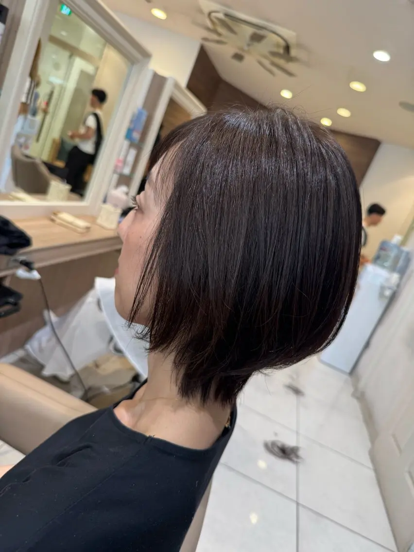 ミディアム カット ヘアカラー トリートメント ママ美容師⭐️ シモダイラ ヒデミのヘアスタイル