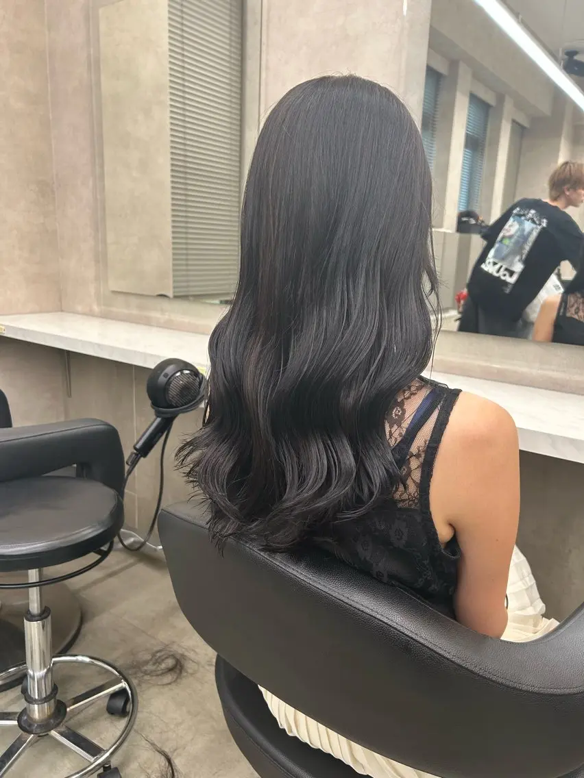 ミディアム カラー パーマ ヘアアレンジ メンズ キッズ ネイル マツエク・マツパ アイブロウ 🦋縮毛/韓国レイヤ ー/透明感カラー🦋のヘアスタイル