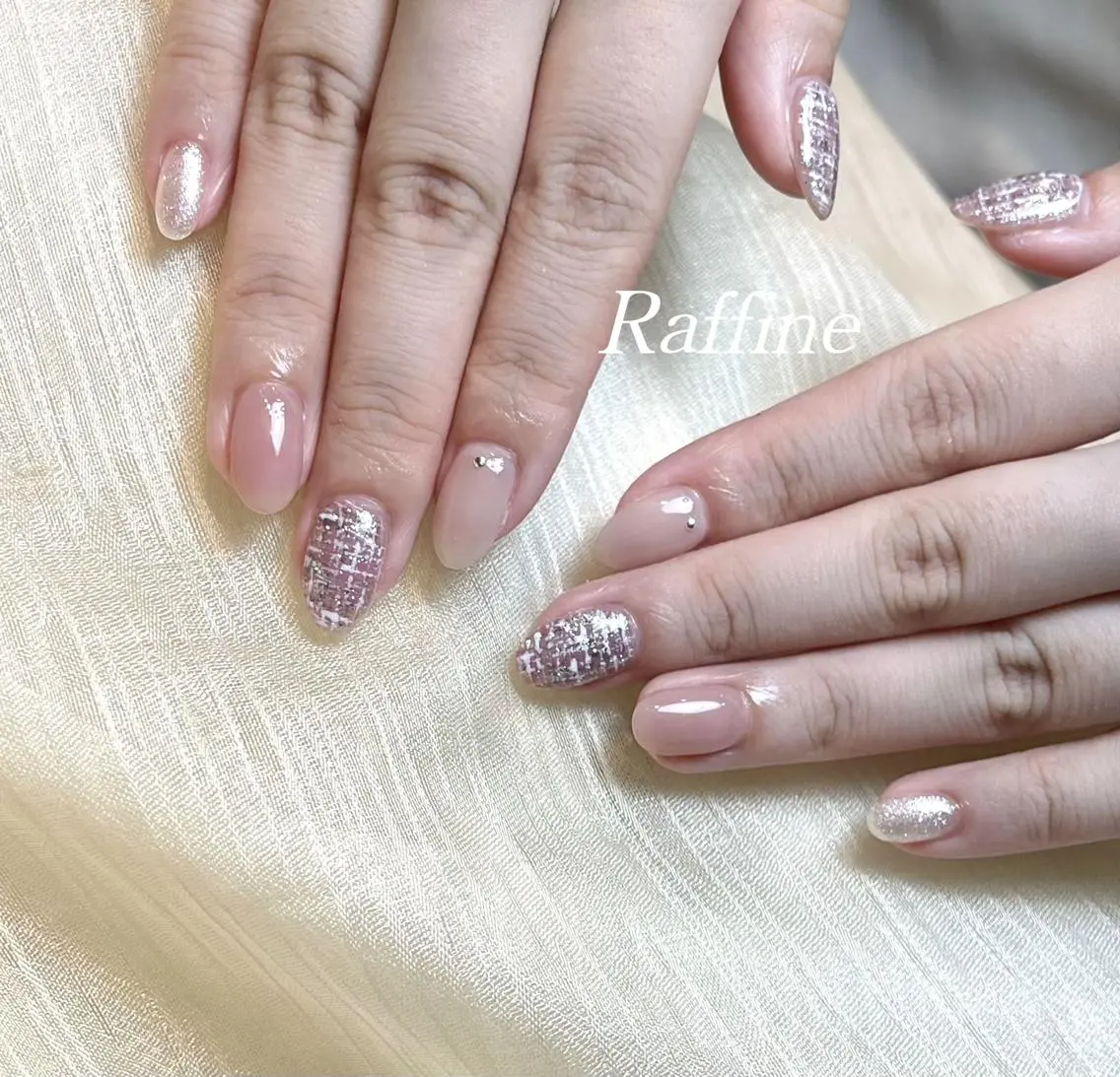 ネイル ハンドネイル RAFFINE haru🦋🩵のネイルデザイン