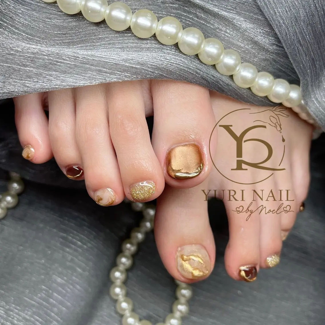 ネイル チークネイル フットネイル フレンチネイル グラデーション キラキラネイル ハンドネイル フットネイル ハンドケア YURI Nail Funabashiのネイルデザイン