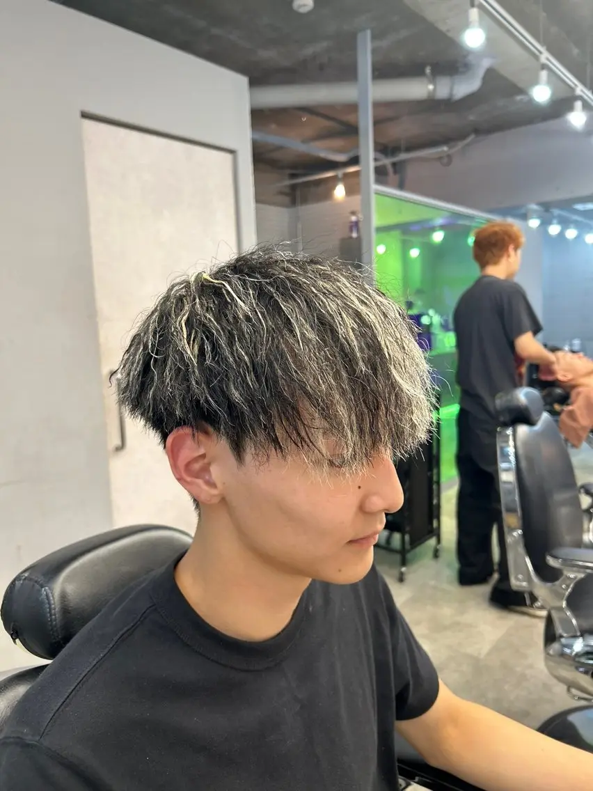 カラー パーマ メンズ 【刈部倶楽舞】 福岡 大芽のヘアスタイル