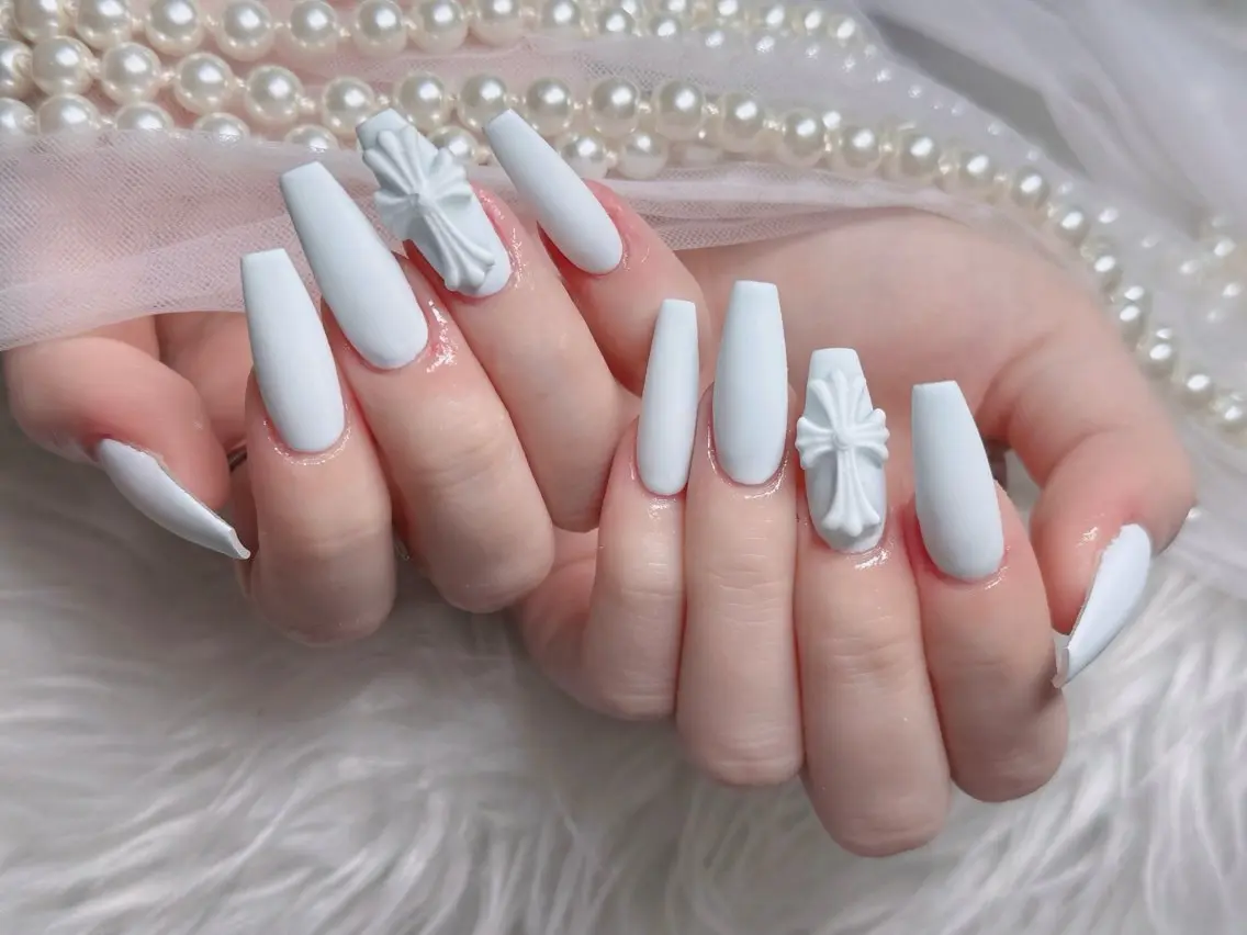 ネイル アートネイル ボルドー フレンチネイル ジェルネイル 氷ネイル・うるうるネイル ハンドネイル H.baby Nail Salonのネイルデザイン