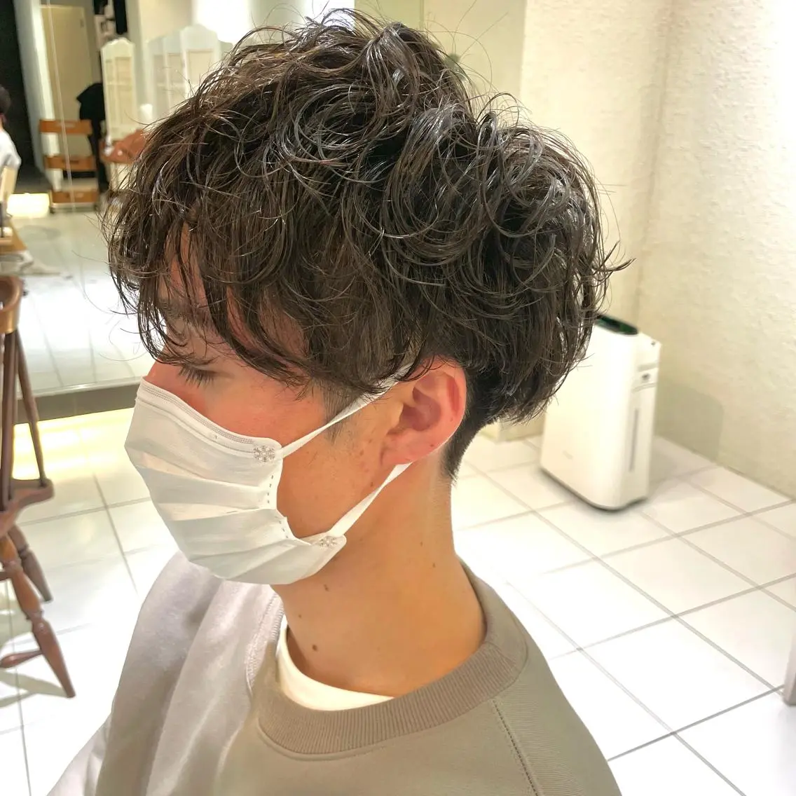 ショート パーマ メンズ 透明感カラー/ 寺田千雅子のヘアスタイル