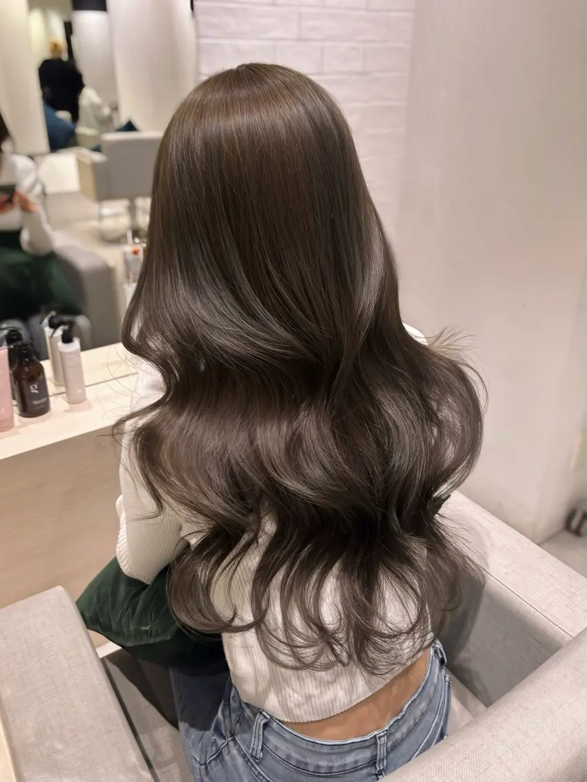 ロング カラー ベージュカラー グレージュ ミント 韓国風ヘア レイヤーカット カット ヘアカラー トリートメント 銀座/韓国レイヤー/ 艶カラー🍓原田侑依のヘアスタイル