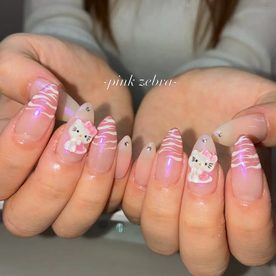 ネイル アニマル柄 🌴konami 4U NAIL🥥のネイルデザイン
