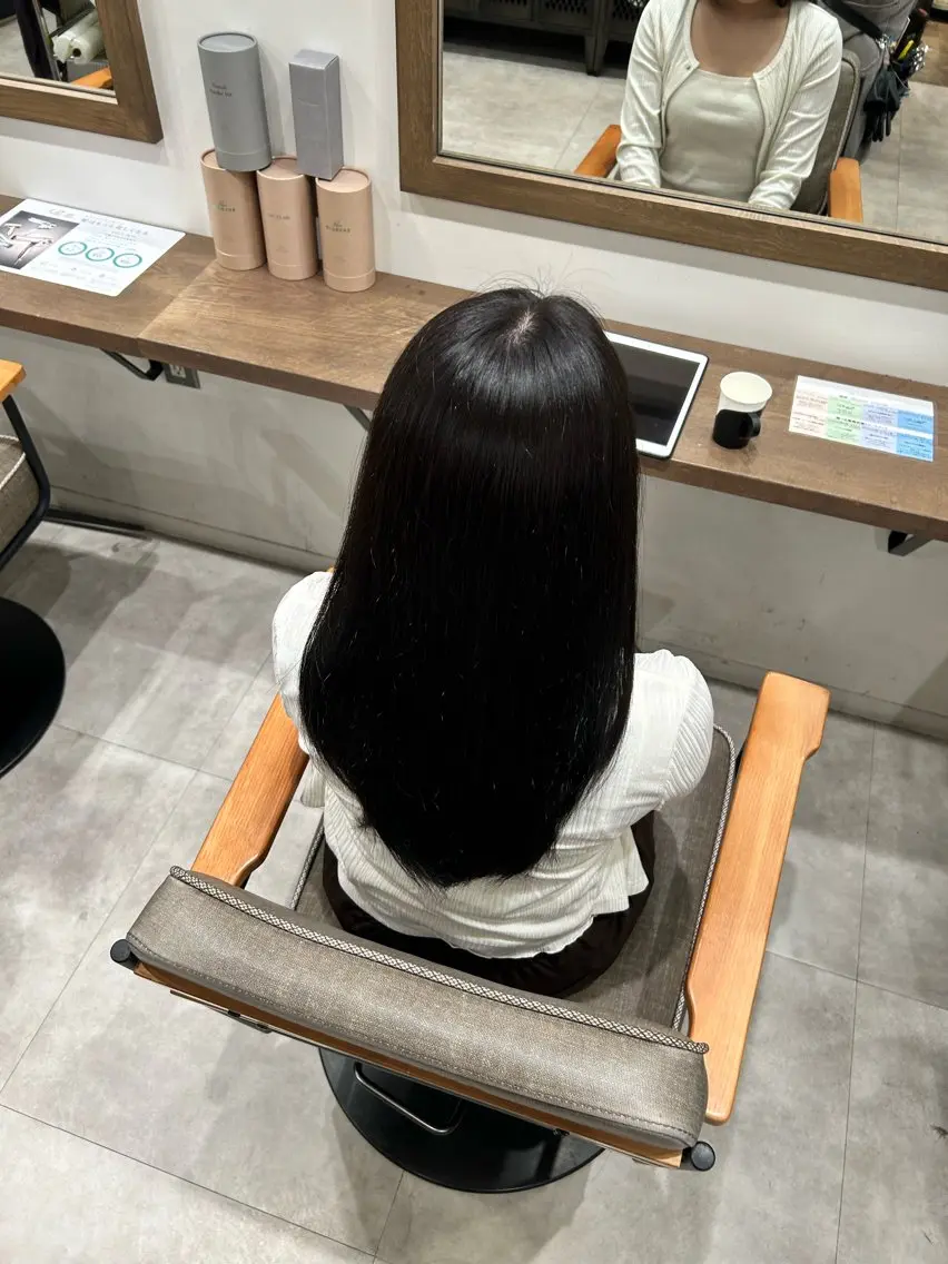 ロング カラー 名駅🎀*॰ॱ 透明感カラー かほのヘアスタイル