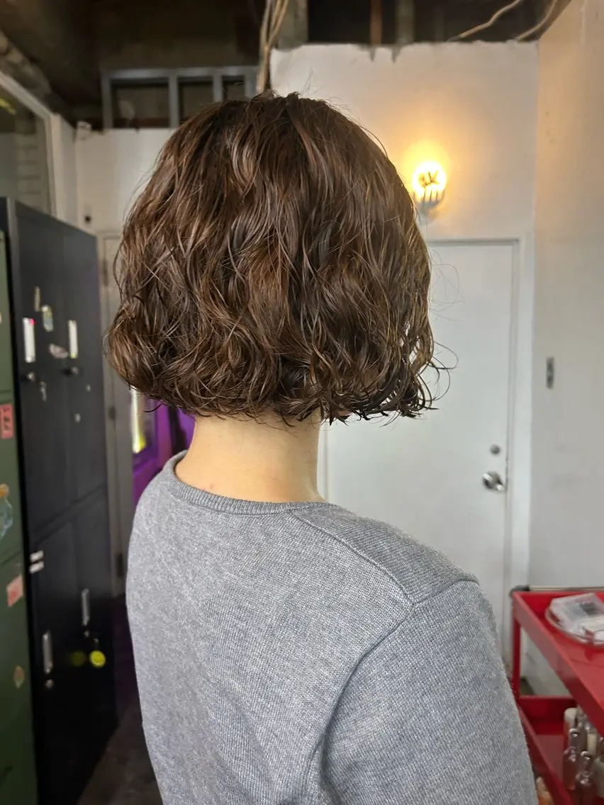 ミディアム カラー パーマ ミディアムパーマ ブラウンカラー オリーブブラウン ボブ カット ヘアカラー パーマ maho/垢抜け カラーパーマのヘアスタイル