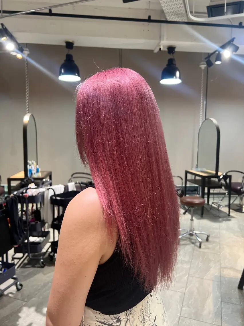 ロング カラー 🎀ハイトーン・艶 カラー HANA🎀のヘアスタイル