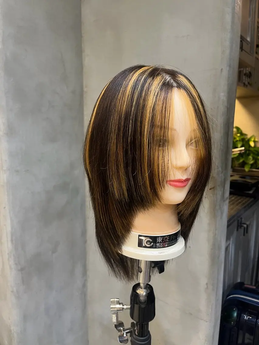 セミロング カラー カット トリートメント 松下 倫子のヘアスタイル
