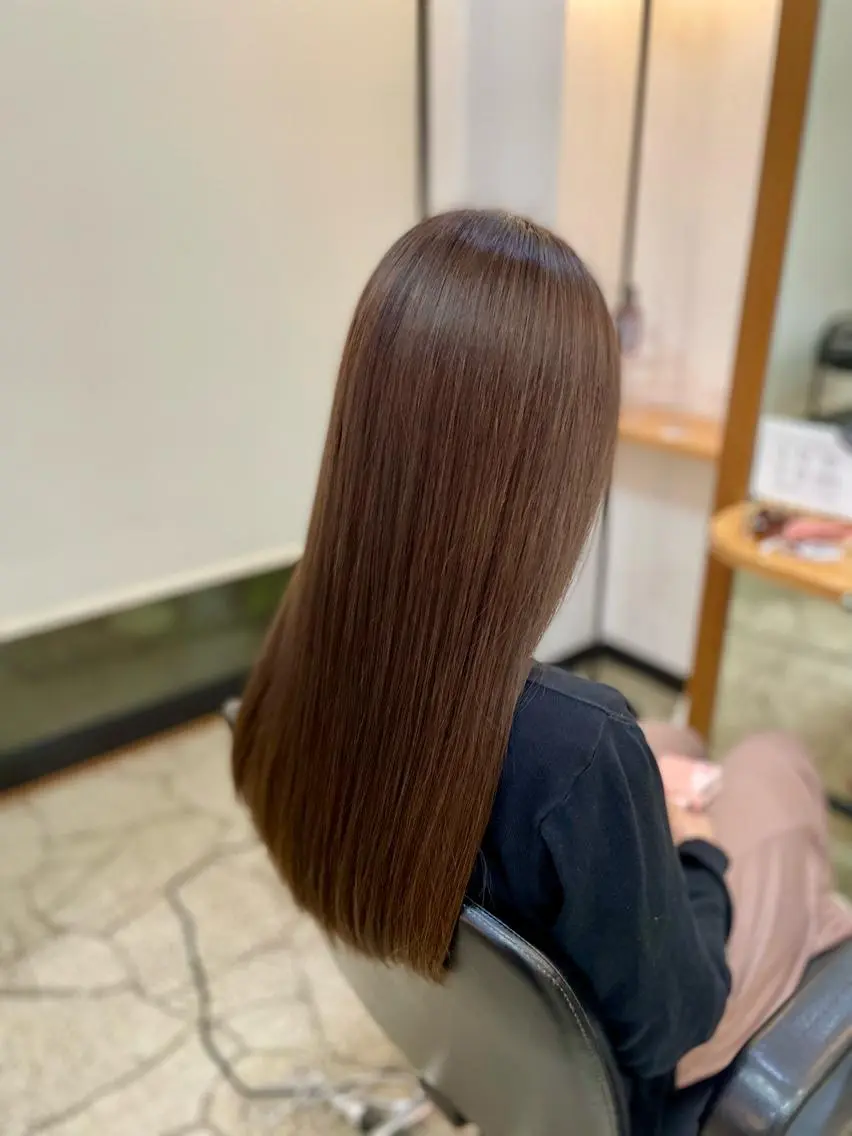 ヘアリセッター+カット+カラー+髪質改善トリートメントの写真