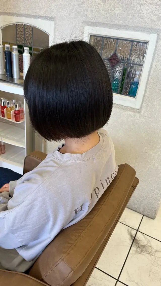 ショート ボブ カット 🫧艶 ×透明感🫧 吉田 陽菜のヘアスタイル