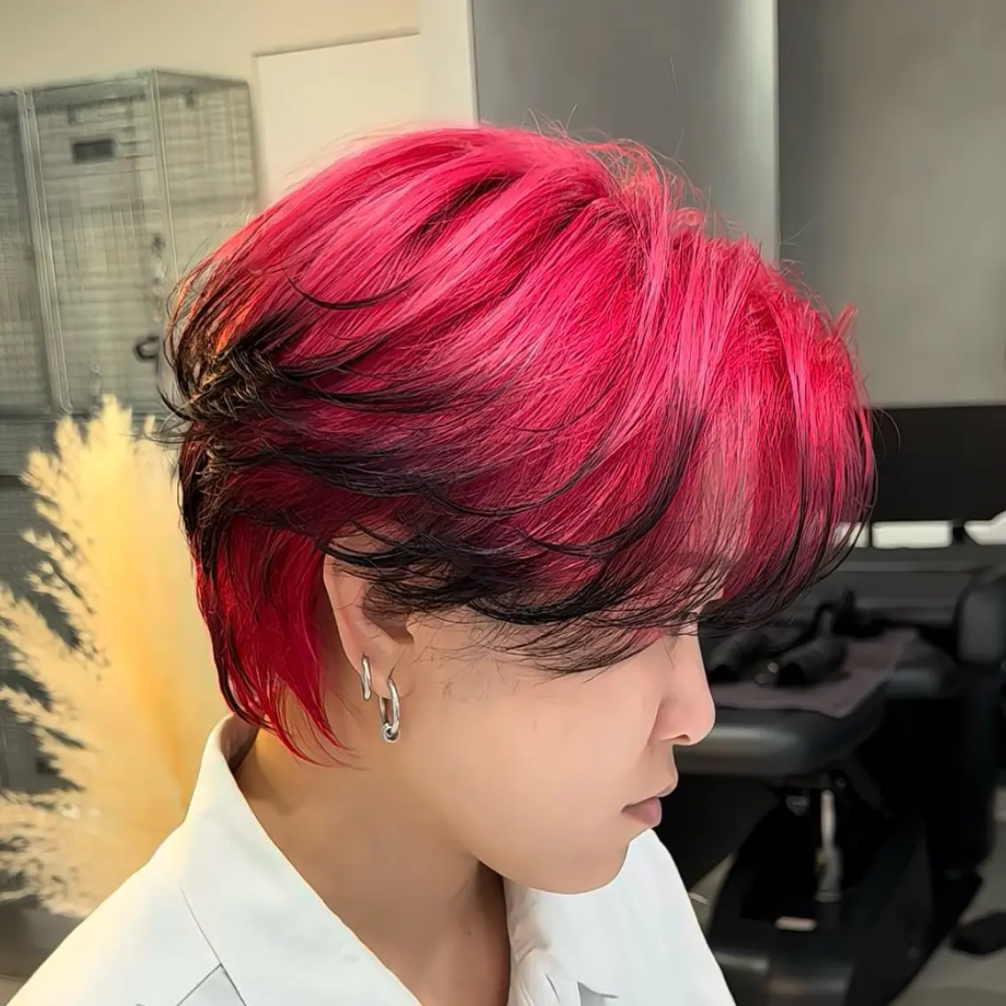 カラー メンズ ヘアカラー アクティブショート／ メンズブリーチカラーのヘアスタイル