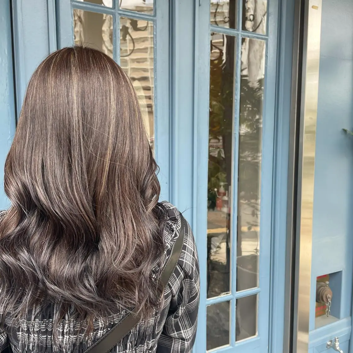 セミロング 齋藤 樹里のヘアスタイル