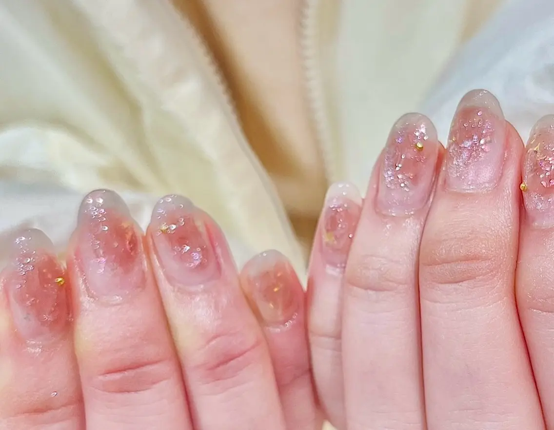 ネイル チークネイル キラキラネイル Riry＊° knailのネイルデザイン