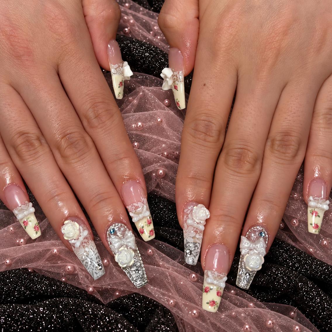 ネイル 長さ出し キラキラネイル 韓国ネイル ロングネイル 持ち込み ハンドネイル ハンドケア NOERA NAIL チップ長さ出し大塚店のネイルデザイン