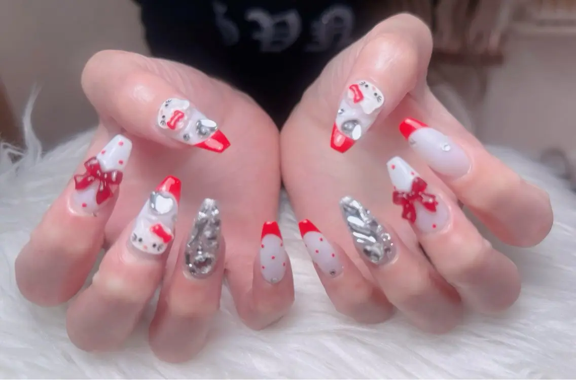 ネイル さくら swanのネイルデザイン