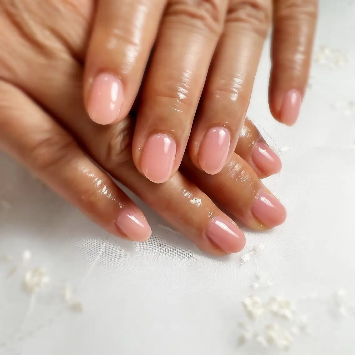 ネイル ハンドネイル フットネイル NAILsalon Laki(ラキ)のネイルデザイン