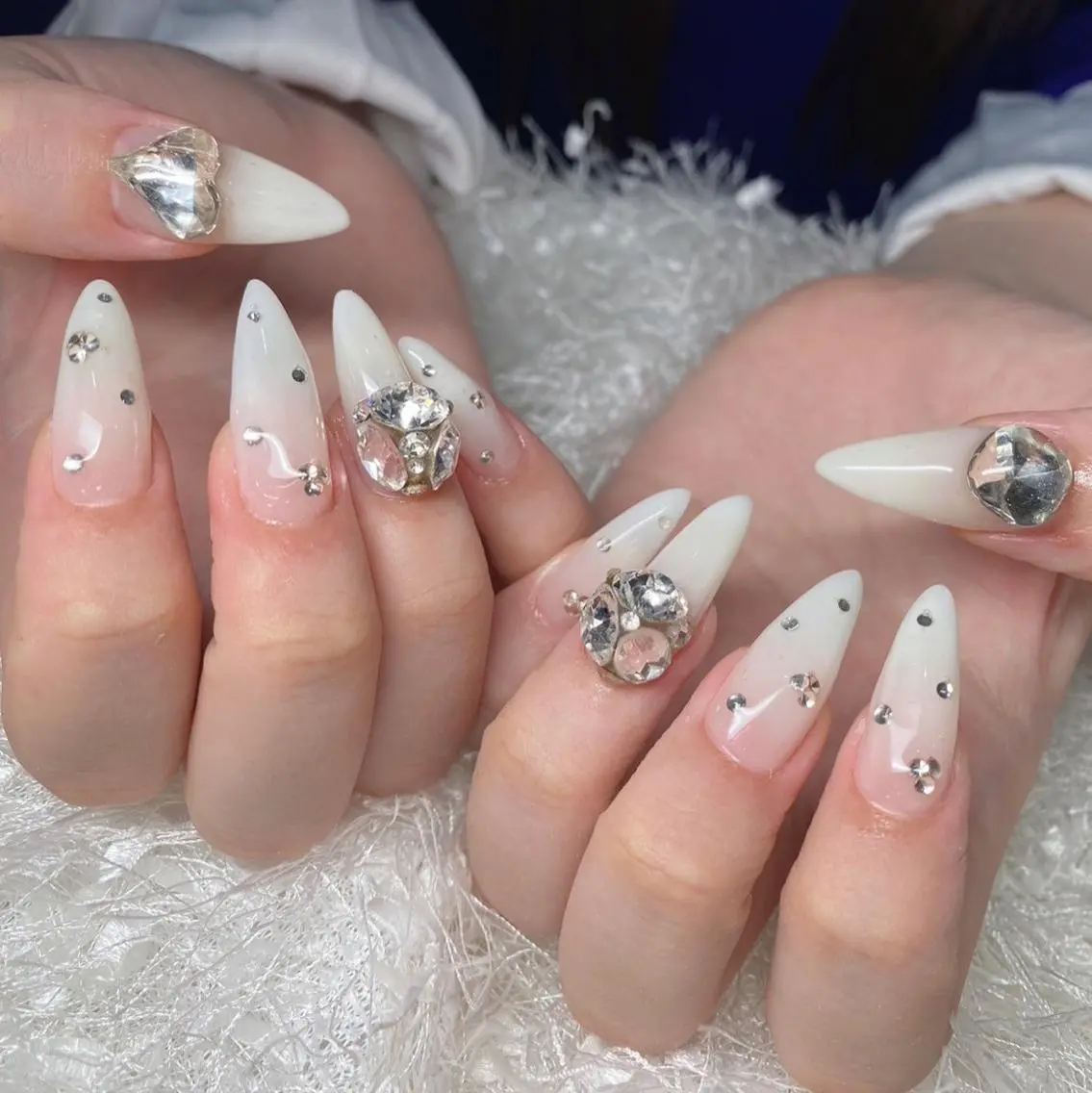 ネイル 長さ出し フレンチネイル ジェルネイル グラデーション 韓国ネイル ハンドネイル Nail&eye Belire 新宿のネイルデザイン