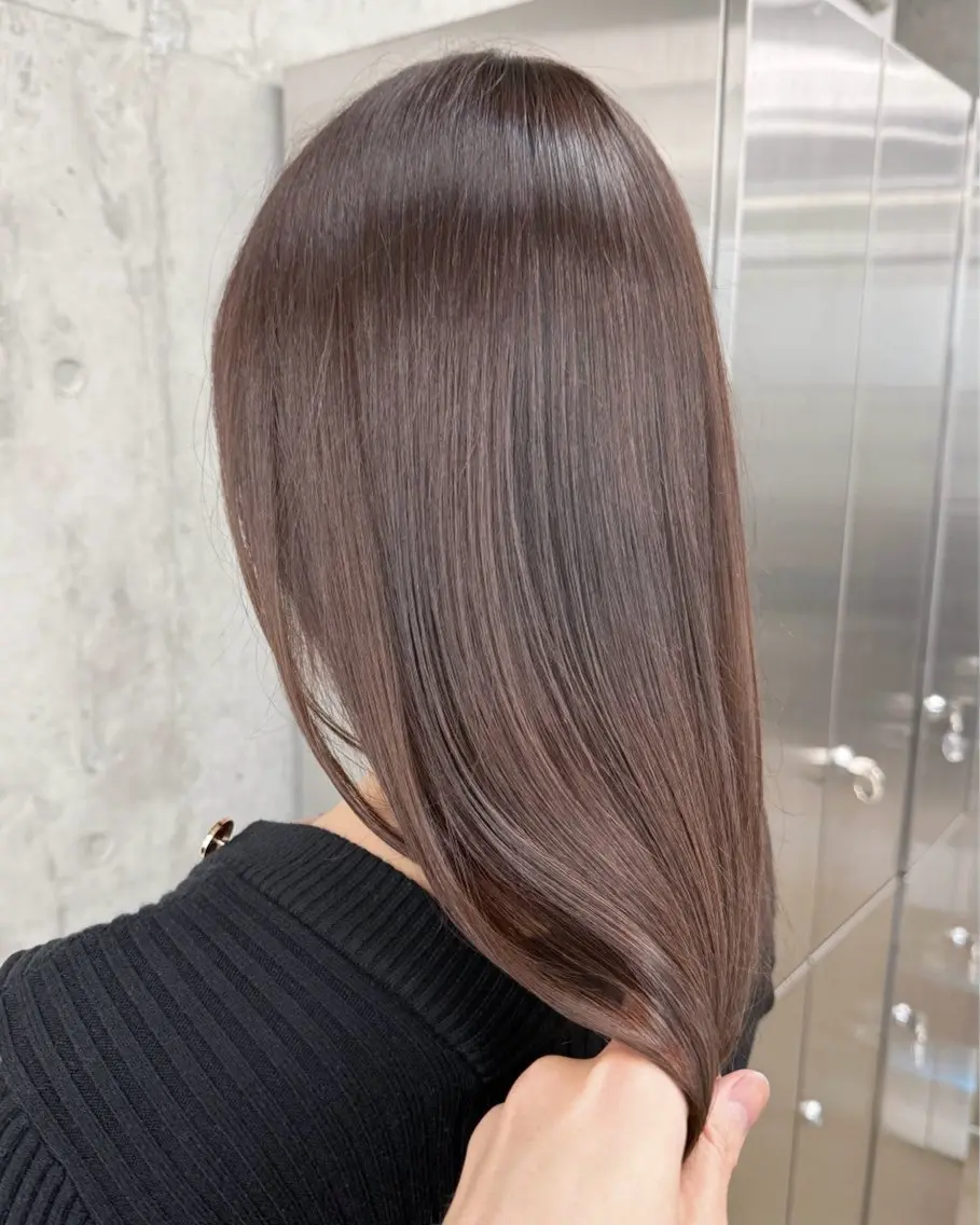 ロング カラー ラベンダーカラー カット ヘアカラー トリートメント 高橋大樹/グレー ジュ/ブリーチなしのヘアスタイル