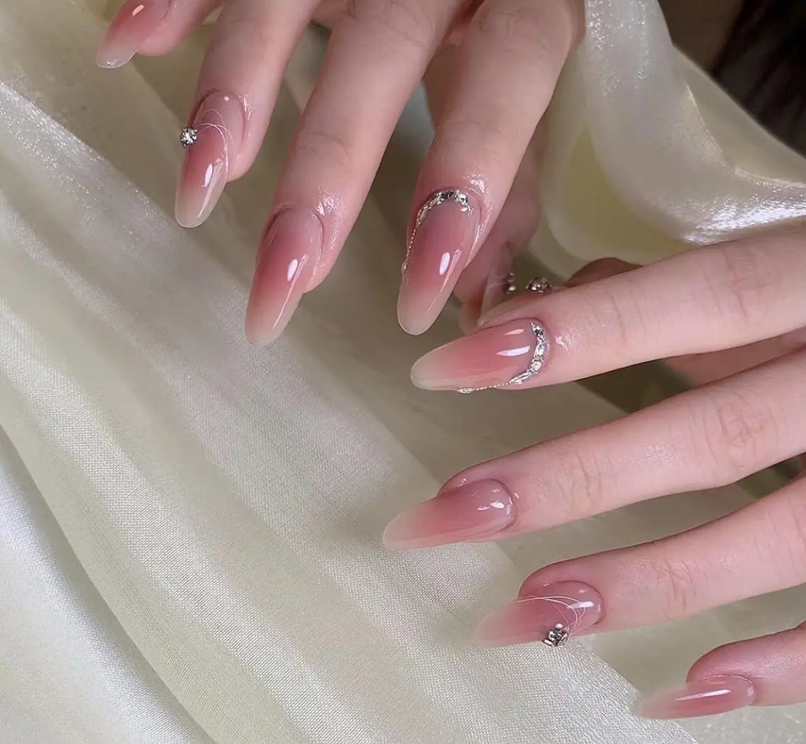 ネイル ハンドネイル Pure&Rich Nailのネイルデザイン