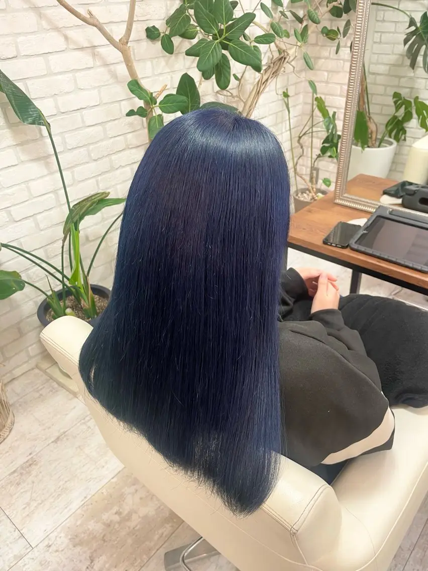 ロング カラー ヘアアレンジ ブルーカラー カット ヘアカラー トリートメント ダブルカラー/ レイヤー🍒齋藤 澪のヘアスタイル