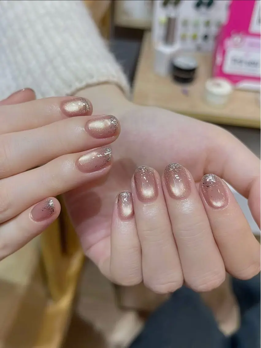 ネイル フットネイル Hina ネイルサロンのネイルデザイン