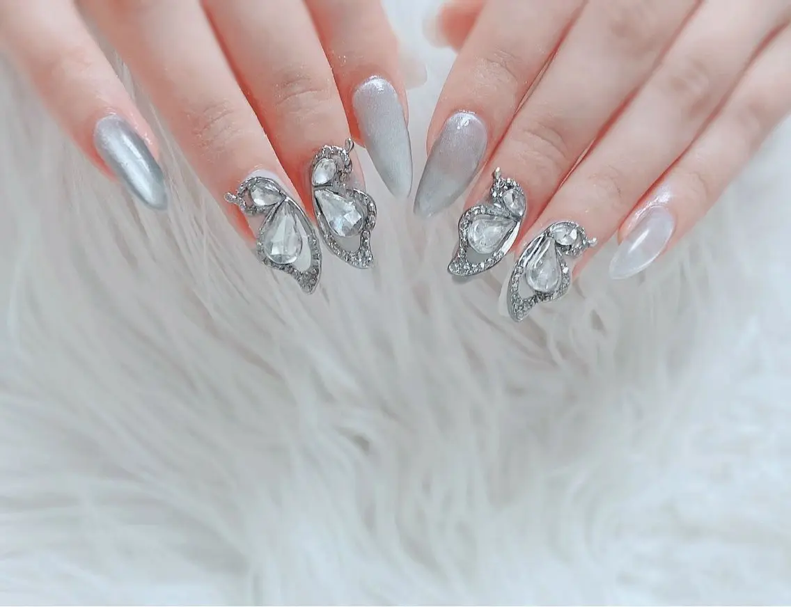 ネイル ESPOIR Ｎのネイルデザイン
