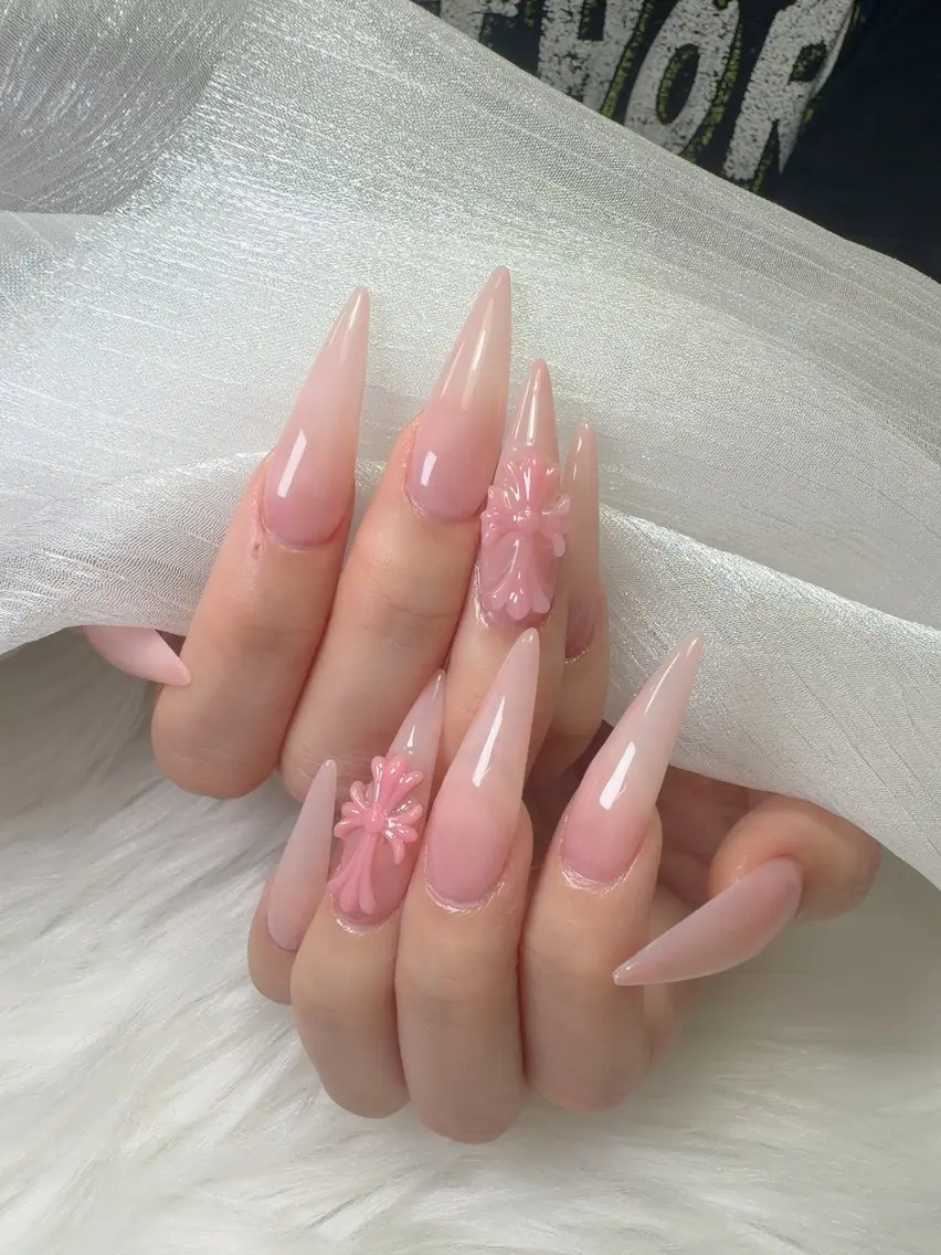 ネイル ハンドネイル 小澤 梨奈のネイルデザイン
