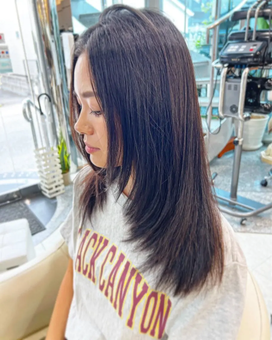 ロング 顔周りカット ハイレイヤー レイヤーカット ロング 着付けアレンジ、スパ 定評あり◎タナカエミの眉毛・アイブロウイメージ