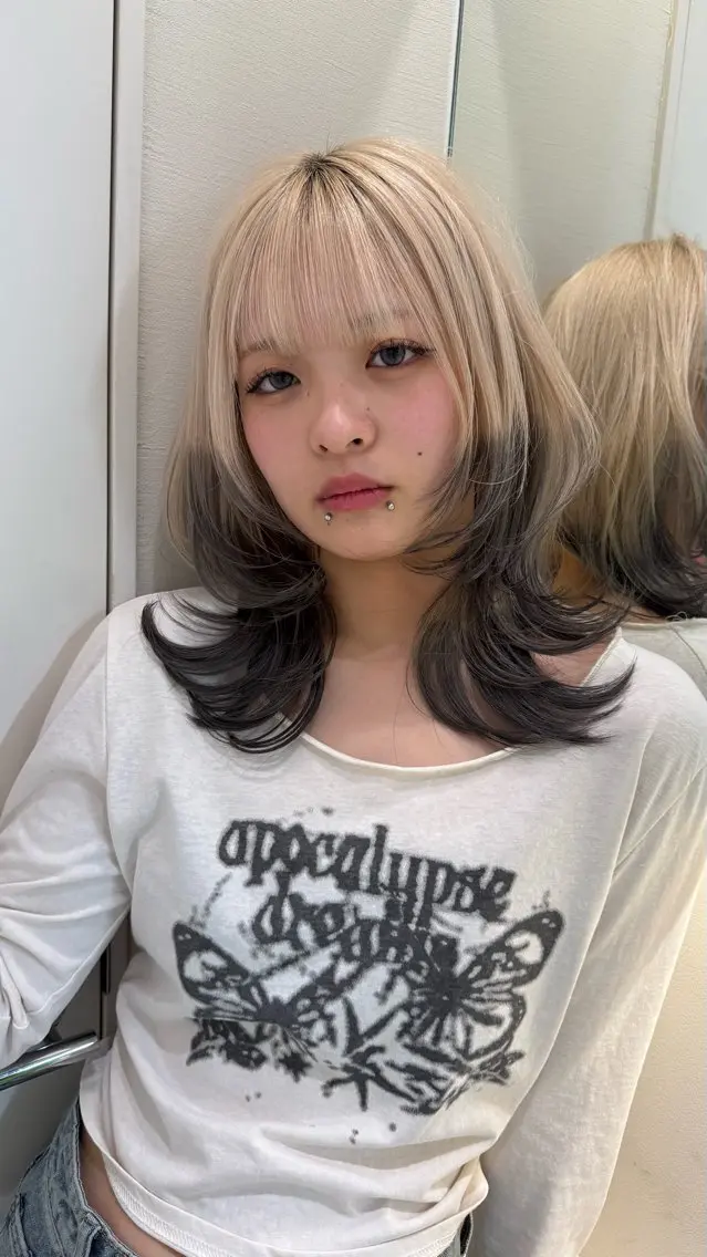 ミディアム カラー レイヤーダブルカラー KYONのヘアスタイル