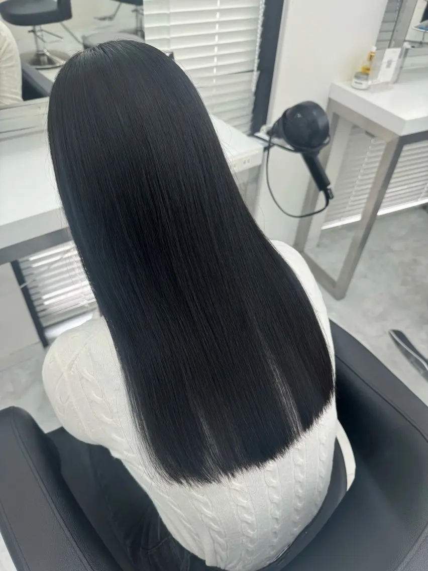 カラー noa🎀美髪縮毛/ 透明感カラーのヘアスタイル