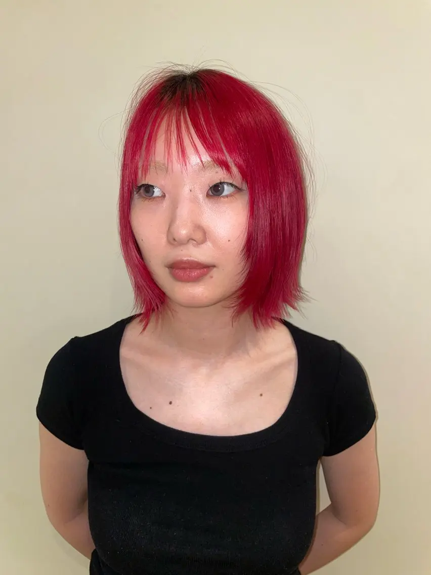 カラー 菰口 美優のヘアスタイル