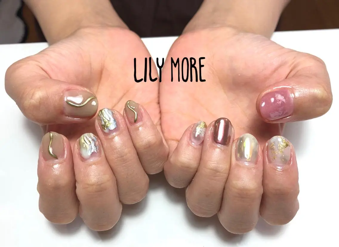 ネイル ニュアンスネイル Lily closetのネイルデザイン