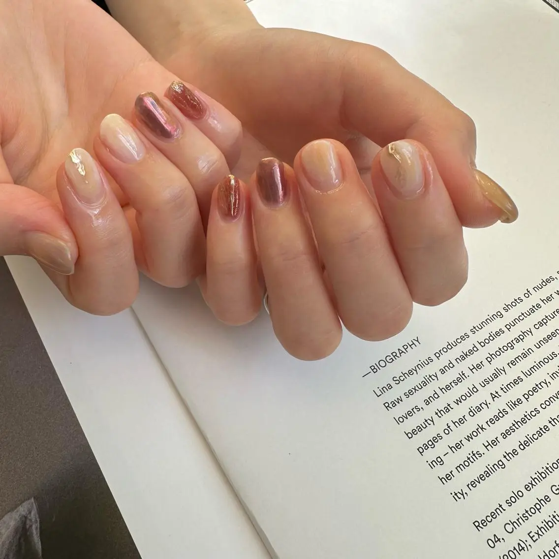 ネイル ミラーネイル cocoro nail salonのネイルデザイン