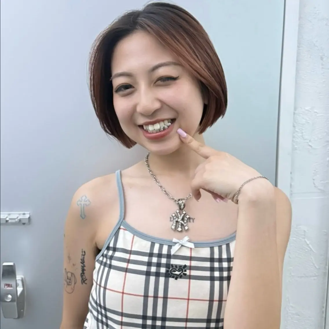 ショート ユメナ ̖́-のヘアスタイル