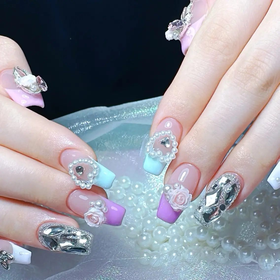 ネイル ハンドネイル Di'a nail ネイルサロンのネイルデザイン