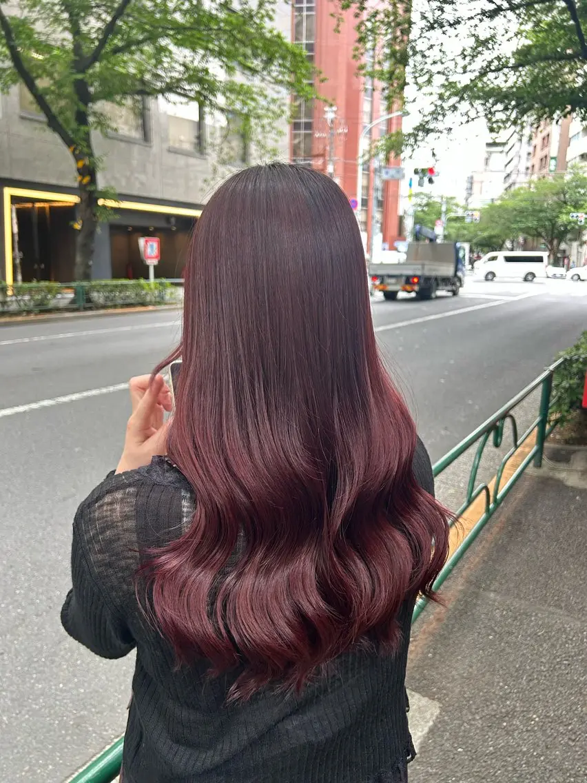 ロング カラー 透明感カラー レッドカラー 韓国風ヘア ロング ヘアカラー 渋谷カラー/縮毛矯正 モデル募集🎀ふうかのヘアスタイル